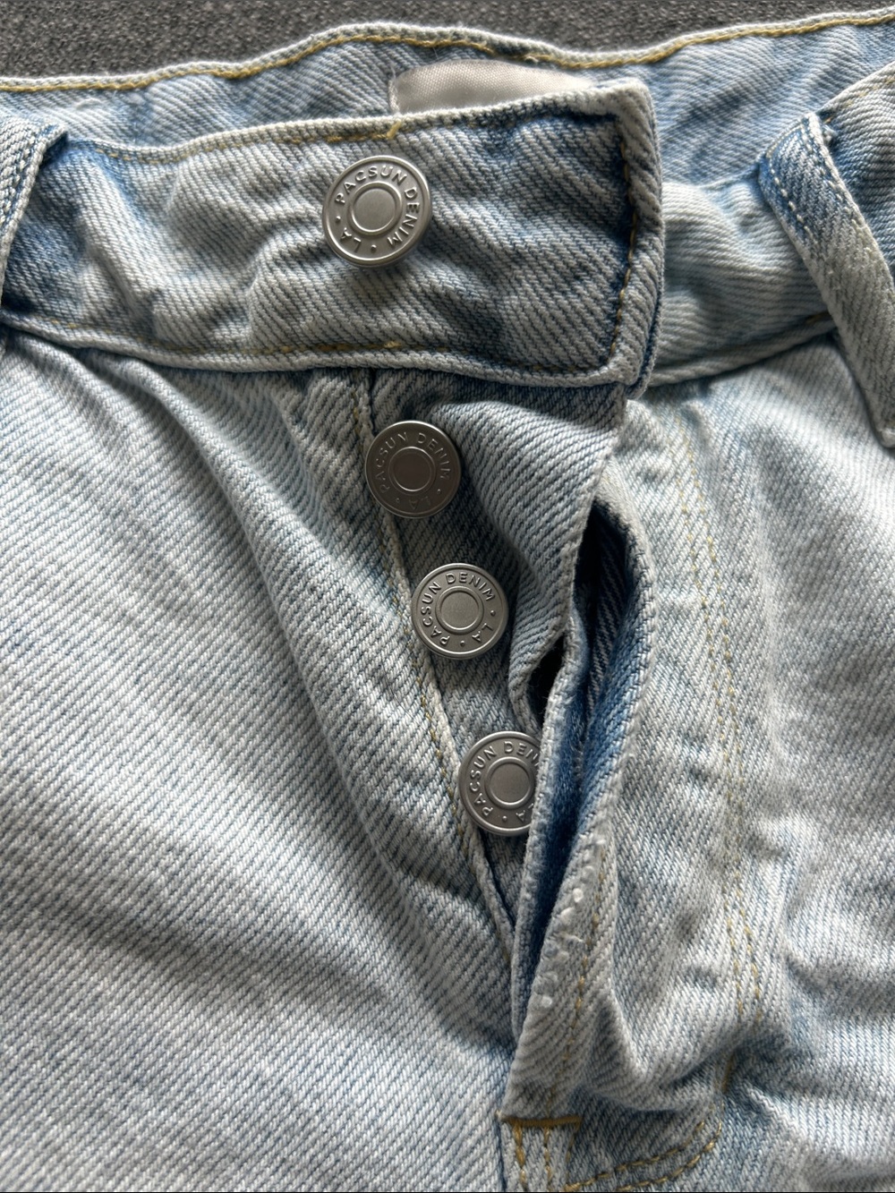 Shorts - Picture 2 of 6